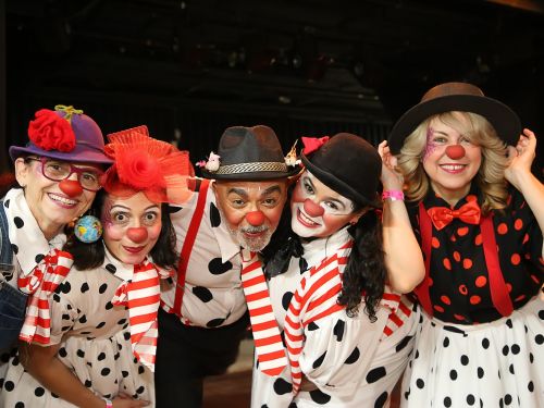 Grupo Somos "Cenas Curtas Somos Todos Um"