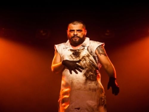 Espetáculo: "Homem-Bomba" com Luiz Arthur