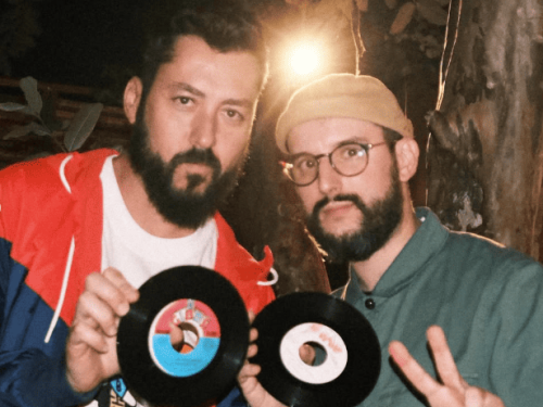 POW! POW! POW! Jamaican Soundz no Badalo Quintal