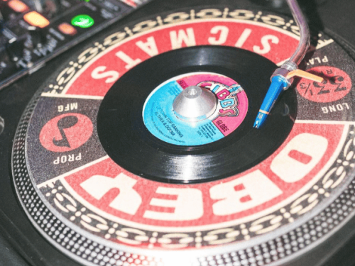 POW! POW! POW! Jamaican Soundz no Badalo Quintal