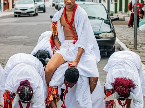 “Boi Ancestral”: A Dança Que Conecta O Sagrado, O Popular E A Memória Viva Das Manifestações Mineiras
