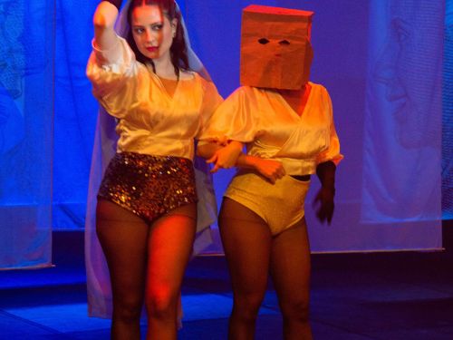 Espetáculo: “Balada para Sofrer con Gusto”