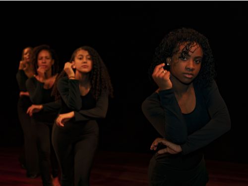Espetáculo de Dança : "Ser Mulher"