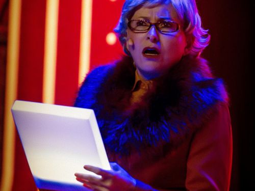 Espetáculo: "TelaPlana" da Cia. Os Melhores do Mundo