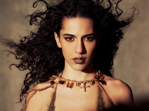 Show: Marina Sena - Coisas Naturais