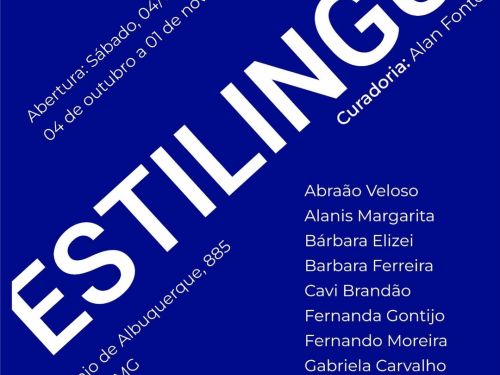 Imagem azul com o nome da exposição, local e o nome dos artistas 