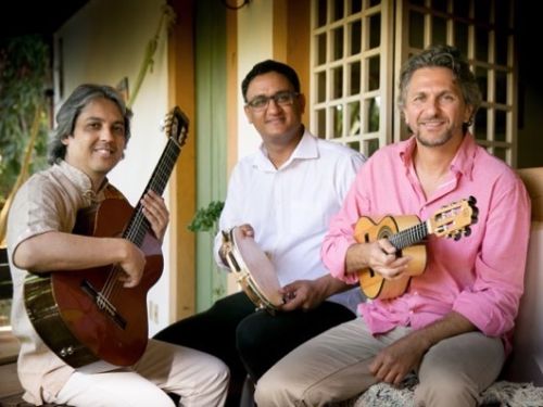 Integrantes do Trio Baru