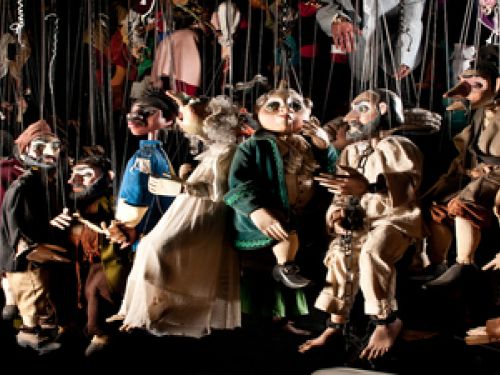 Exposição: “Bonecos Giramundo”