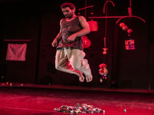 Espetáculo: ‘Aptá’, com Bernardo Gondim