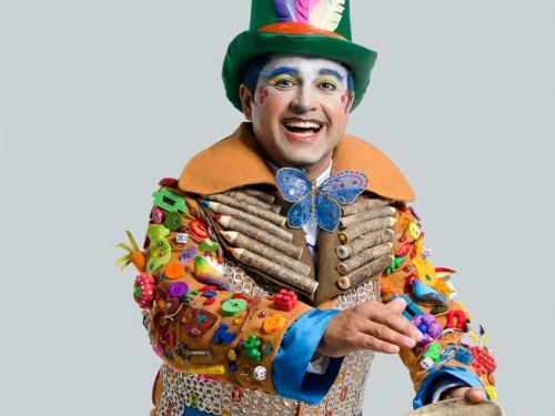 Espetáculo: “O menino mais rico do mundo”