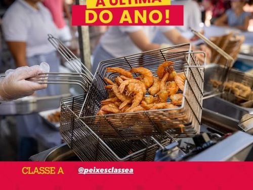 Feirinha Aproxima "A última do ano" - Poster com fotografia de camarões empanados fritos