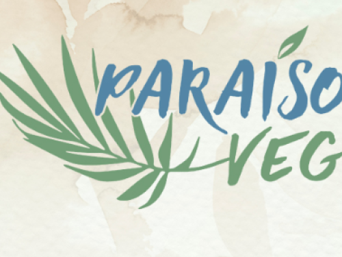 logotipo Paraíso Veg com uma folha verde decorando o texto.