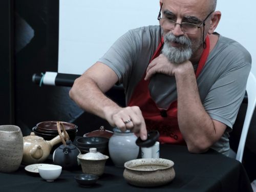 Feira de Cerâmica no Mercado Central
