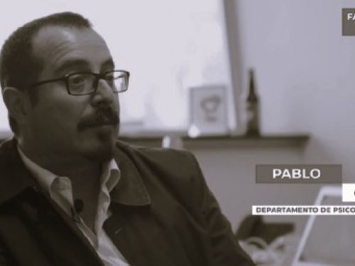 Pablo, o palestrante, dando uma entrevista 
