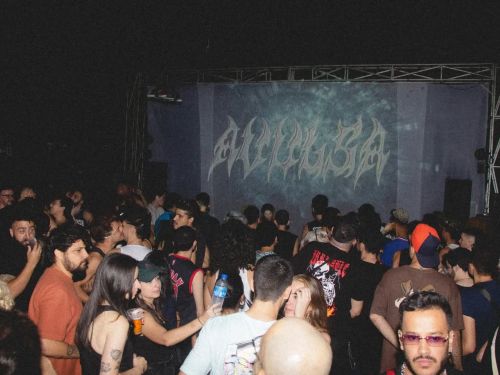 Fotografia da pista de dança da festa