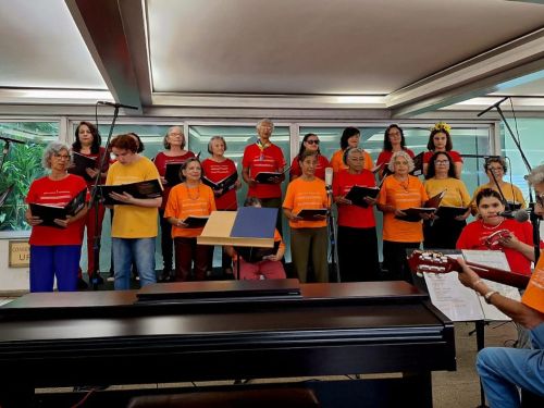 Foto do grupo coro bora cantar 