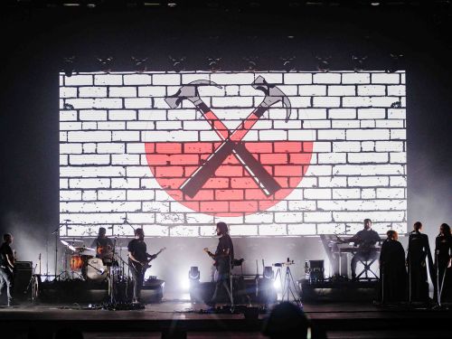 Show: Atom Pink Floyd