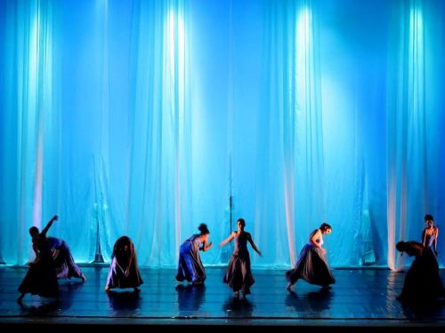 Espetáculo da Escola de Dança do CEFART