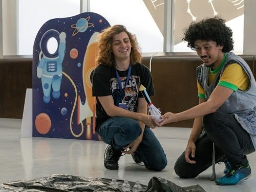 28.01 Oficina “3, 2, 1… Lançar Foguete!”