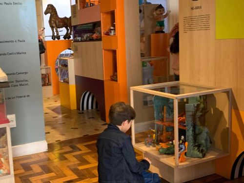 Ateliê: Brincar de Arte