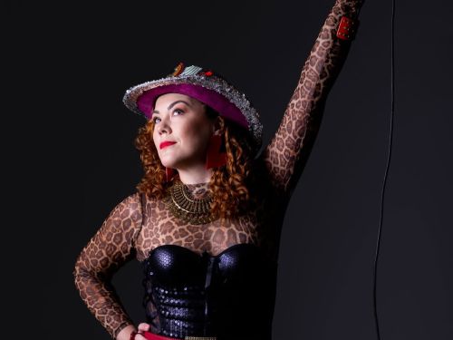 Fotografia da artista Gi