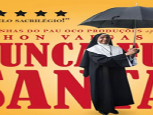 Imagem de uma freira segurando um guarda chuva 