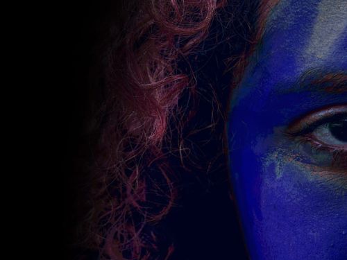 Performance “Mancha”, de Mayk Will e Lauren Mendes