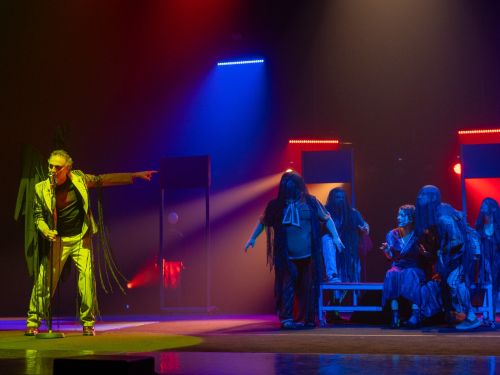 Espetáculo: Felicidade