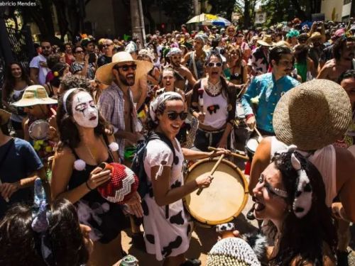 Pré-Carnaval 2026: Bloco Mama na Vaca