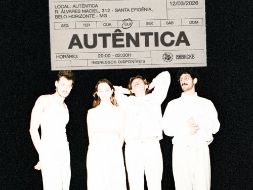 Cartaz de divulgação com fotografia do grupo Pluma