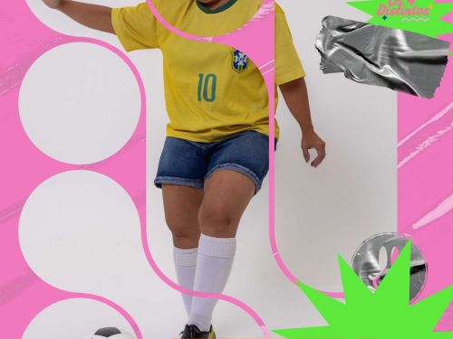 Foto da atriz que interpreta a personagem Tininha 