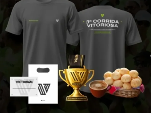 Kit completo com camiseta da corrida, lanche e troféu