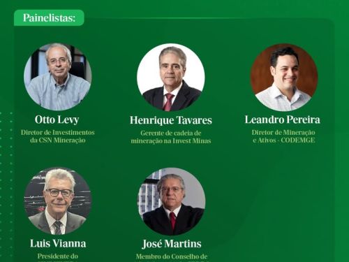 Foto dos palestrantes no evento 