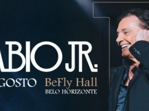 Banner promocional do show do cantor Fábio Jr. em Belo Horizonte, sobre um fundo escuro. À direita, o artista aparece de perfil, sorrindo com os olhos fechados e vestindo um terno preto. À esquerda, o texto em letras brancas destaca o nome "FÁBIO JR." e traz as informações do evento: dia 01 de agosto no BeFly Hall.