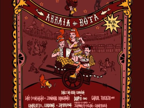 Este cartaz vertical anuncia o "Arraiá da Bota" com uma rica estética inspirada na literatura de cordel e na xilogravura, utilizando uma paleta de cores terrosas com tons de marrom, vermelho e amarelo. Toda a composição é emoldurada por uma borda decorada com estrelas e pequenas silhuetas de botos-rosa nos cantos. No topo, um homem aparece subindo o pau de sebo, logo acima de uma faixa vermelha onde está escrito o nome do evento, acompanhado por uma estrela no canto direito que indica a data e horário: 06/0