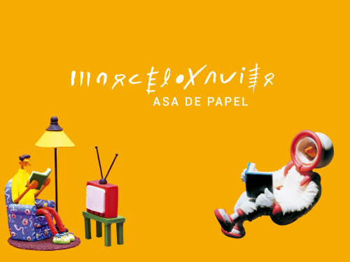 Foto de capa para a exposição "asa de papel" do Marcelo Xavier. Fundo amarelo, nome da exposição centralizada na cor branca no centro da imagem
