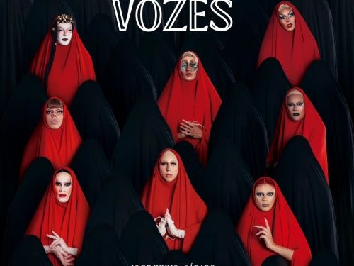Deuses & Monstros