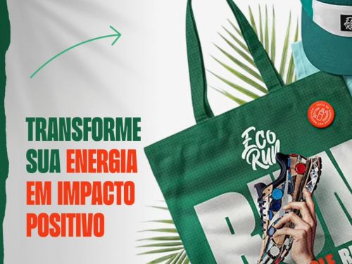 Imagem publicitária sobre fundo claro. À esquerda, destaca-se a frase "TRANSFORME SUA ENERGIA EM IMPACTO POSITIVO". À direita, aparecem uma sacola ecológica verde estampada com o logo "Eco Run", um tênis reciclado e a frase "REST RECYCLE REPEAT", acompanhada por um boné verde na parte superior.