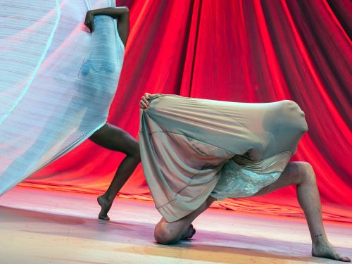 Espetáculo: “Remix” - Cia de Dança Deborah Colker
