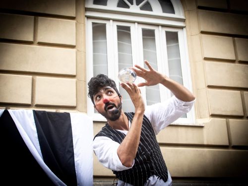 Manhã Circense com o Circo do Sufoco