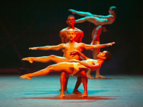 Espetáculo: “Remix” - Cia de Dança Deborah Colker