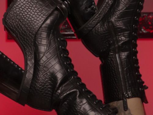 botas com salto 