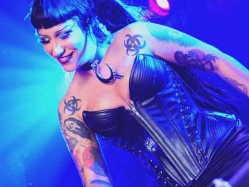 mulher dj 