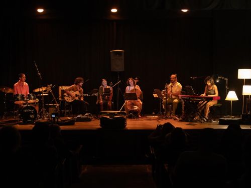 Foto de João Paulo Prazeres e grupo