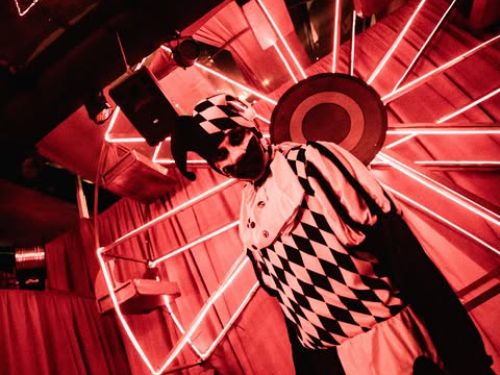 O Circo - Halloween Spectable