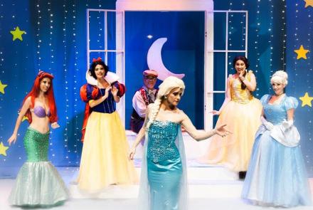 Festival de Teatro Villa Maria - A história das princesas e seus príncipes