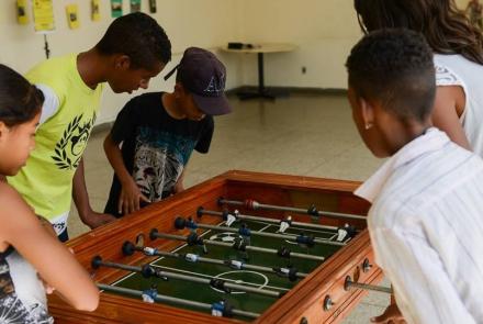 Atividade Brincando na Vila no Centro Cultural Pampulha