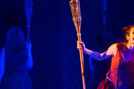 Ponto de partida em Mineiramente e em "Os gnomos contam a história do gato malhado e da andorinha sinhá"