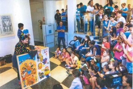 A Grande Aventura - Contação de História com Livro Gigante com Sula Mavrudis. 