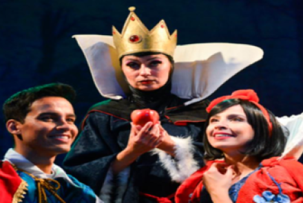 Teatro infantil: Branca de Neve
